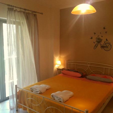 Moiras Apartments Lefkada City Luaran gambar