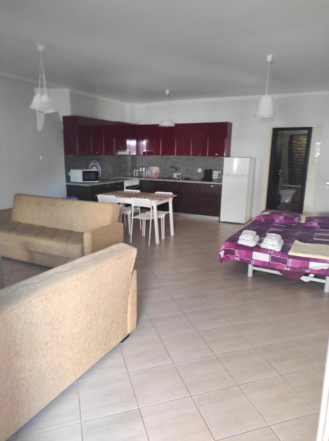 Moiras Apartments Lefkada City Luaran gambar