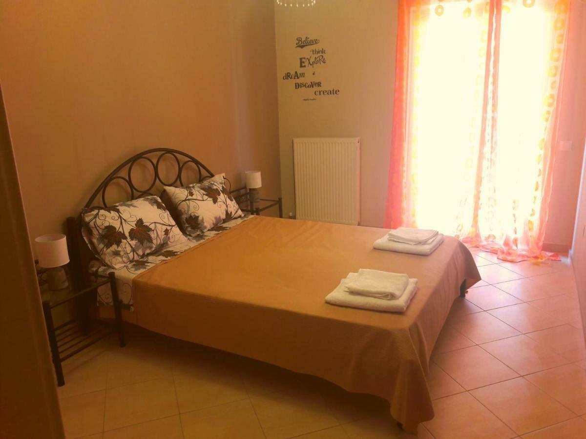 Moiras Apartments Lefkada City Luaran gambar